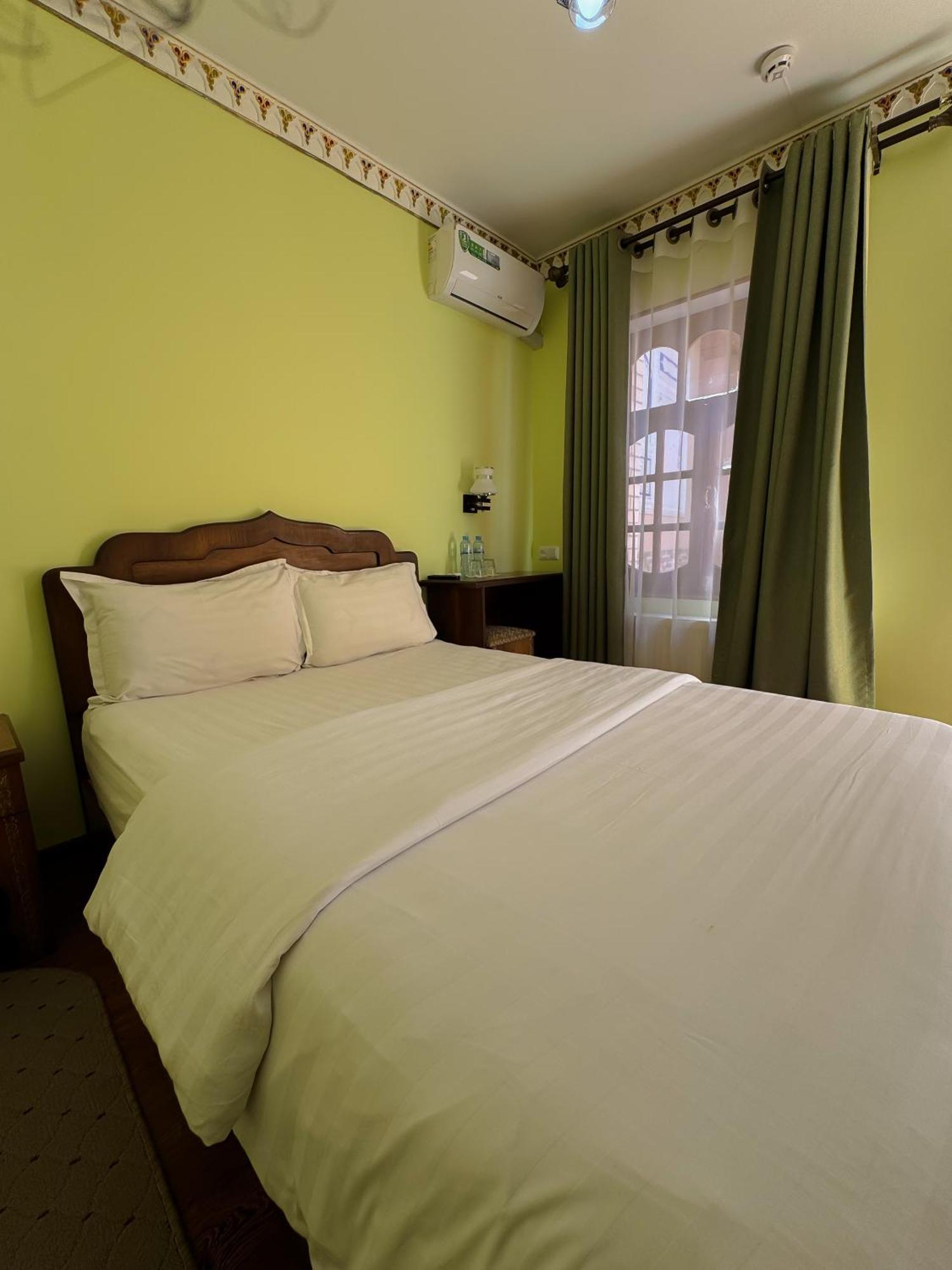 Old Gate Family Guest House ブハラ エクステリア 写真