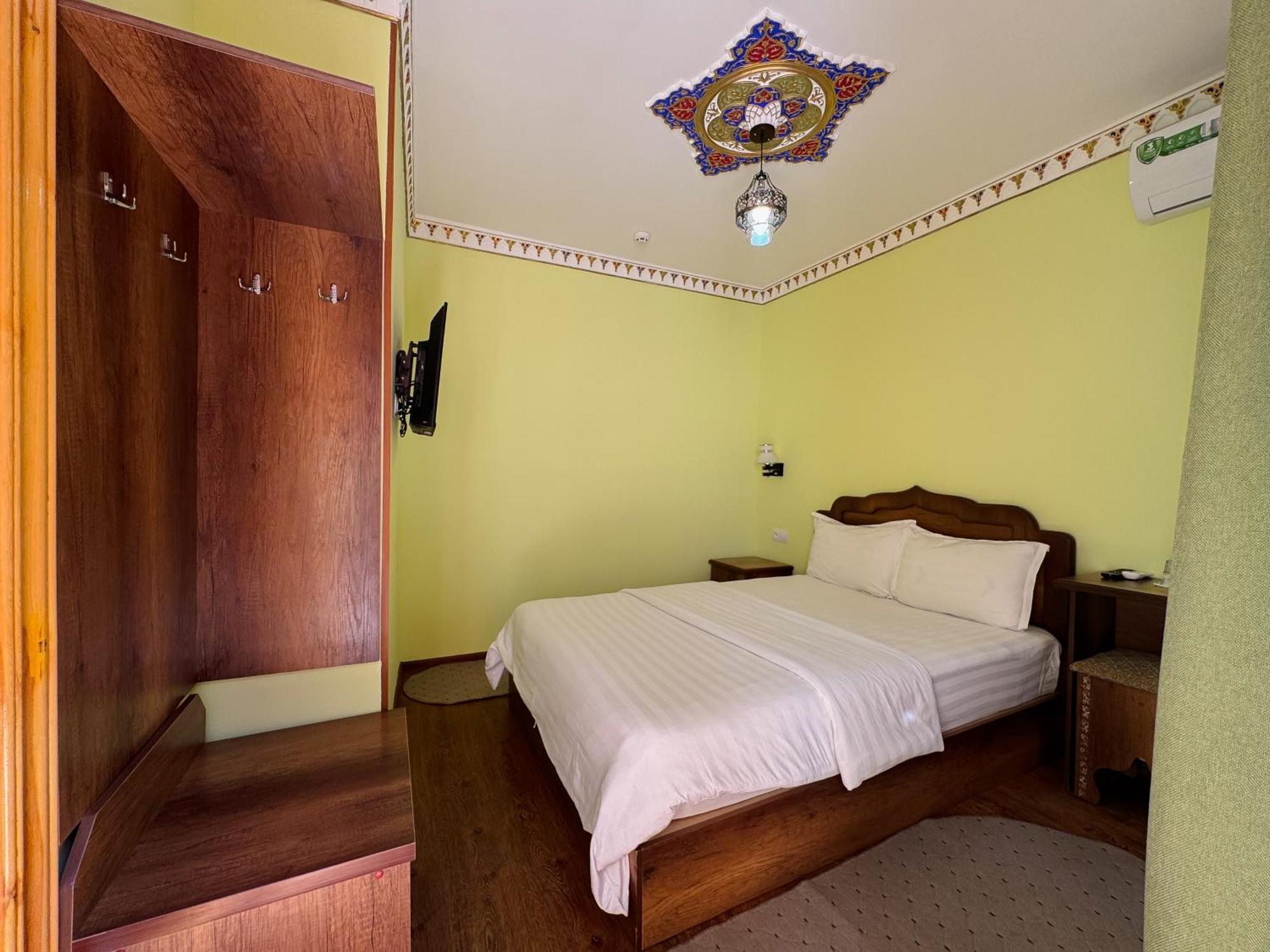Old Gate Family Guest House ブハラ エクステリア 写真