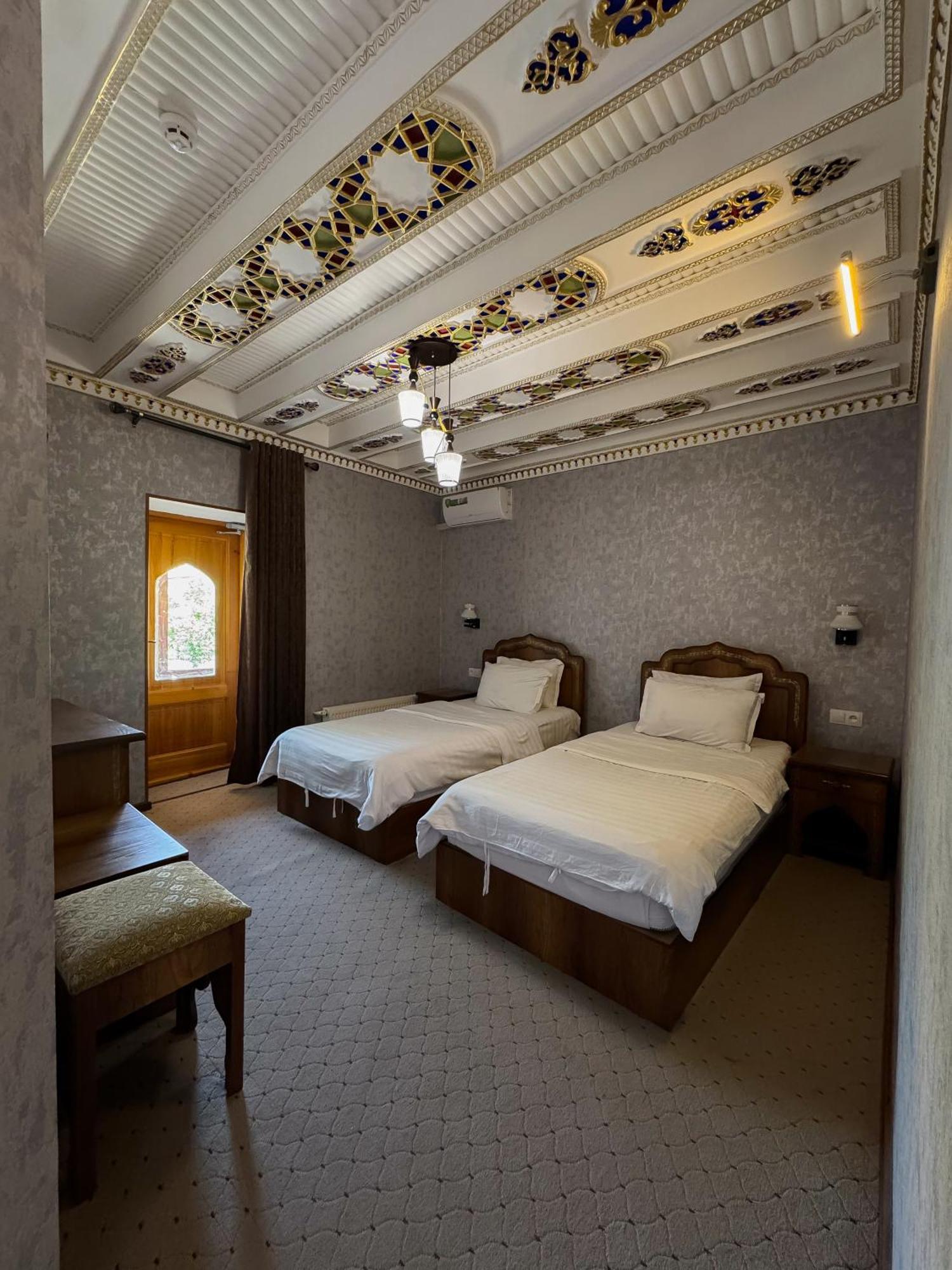 Old Gate Family Guest House ブハラ エクステリア 写真