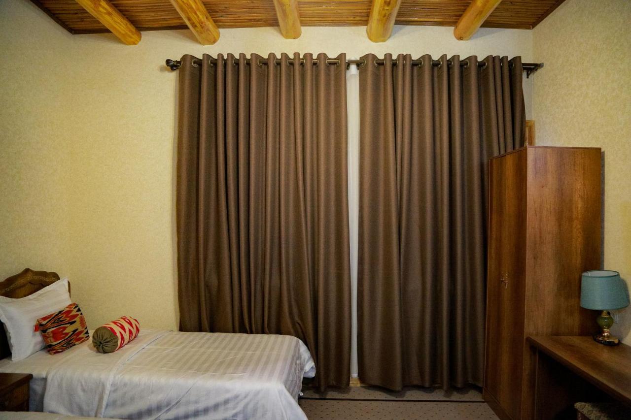 Old Gate Family Guest House ブハラ エクステリア 写真