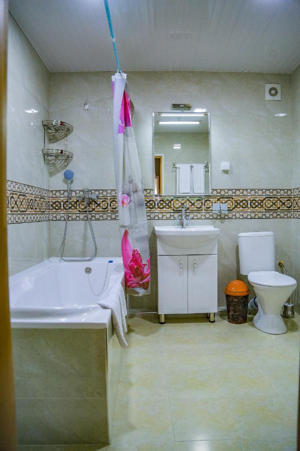 Old Gate Family Guest House ブハラ エクステリア 写真