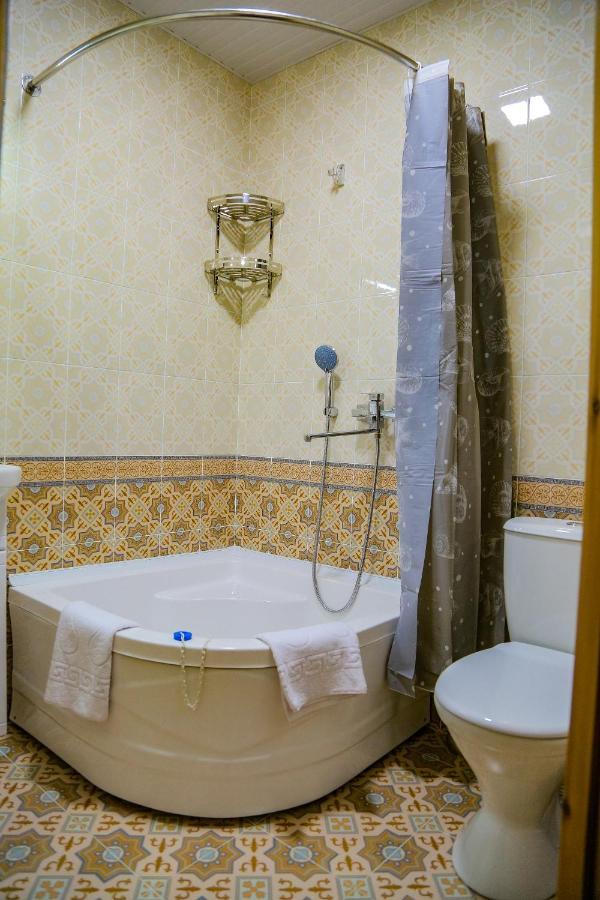 Old Gate Family Guest House ブハラ エクステリア 写真